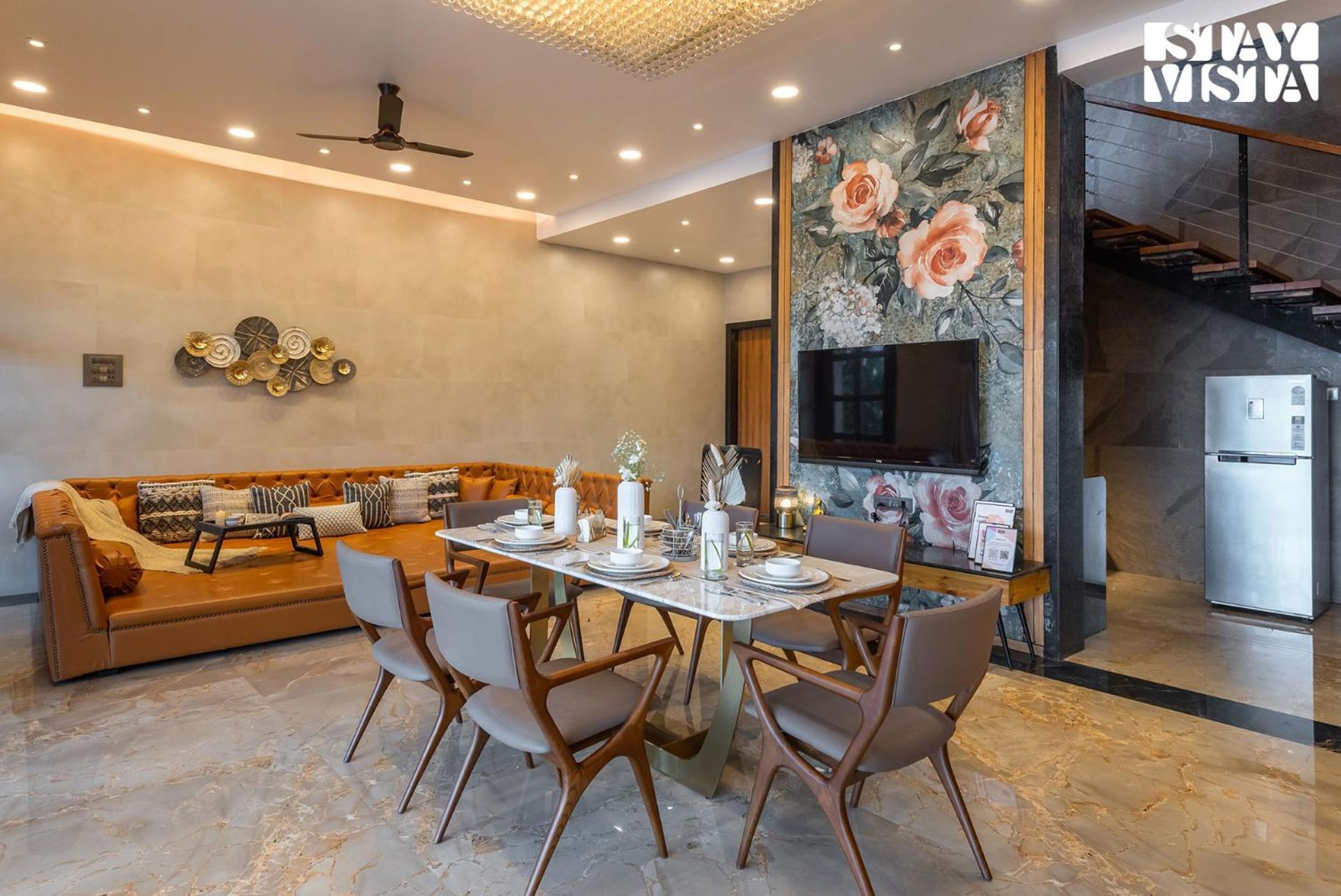 Stayvista At La Nirvana With Pool, Music Speaker & Indoor-Outdoor Game 로나발라 외부 사진
