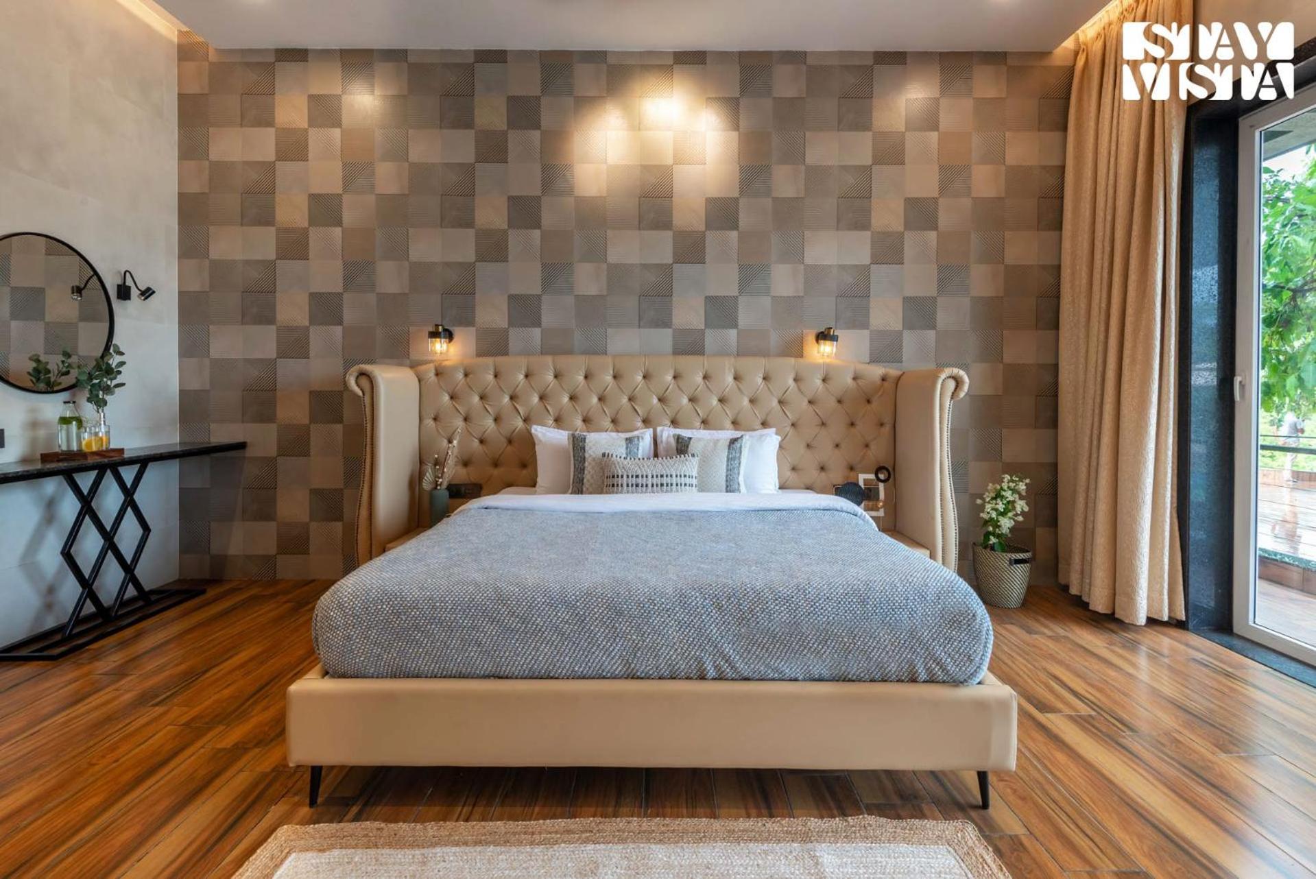 Stayvista At La Nirvana With Pool, Music Speaker & Indoor-Outdoor Game 로나발라 외부 사진
